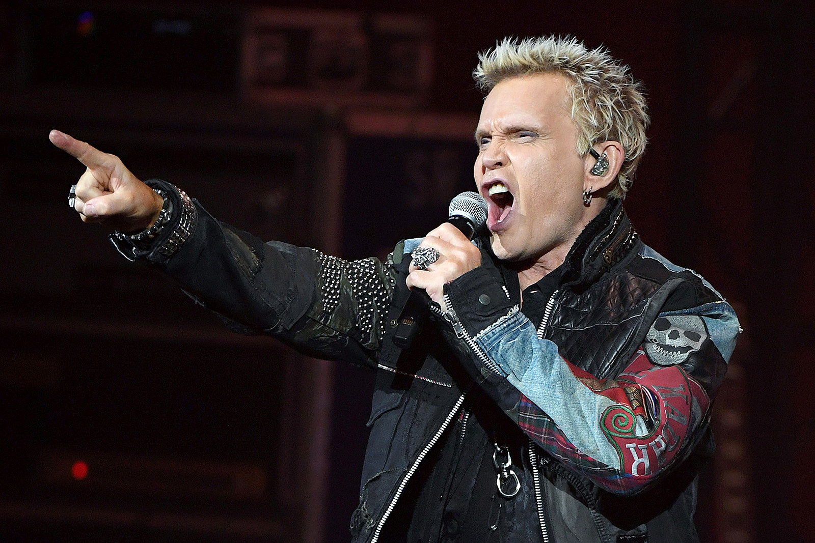 Billy Idol on His Drug Battle: ‘Addicts, We’re Very Clever’