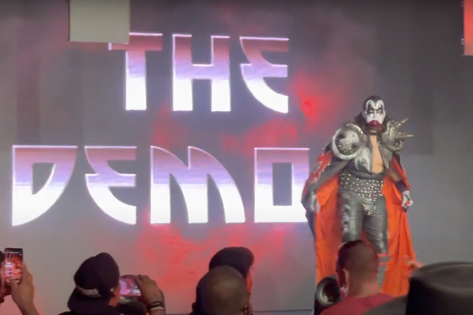 Wrestling Kiss Demon Returns for Retirement Match