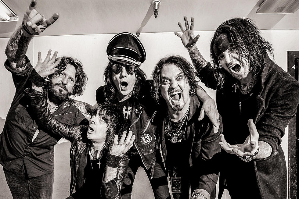Tracii Guns Says It&#8217;s &#8216;Great&#8217; That L.A. Guns Made New LP Remotely