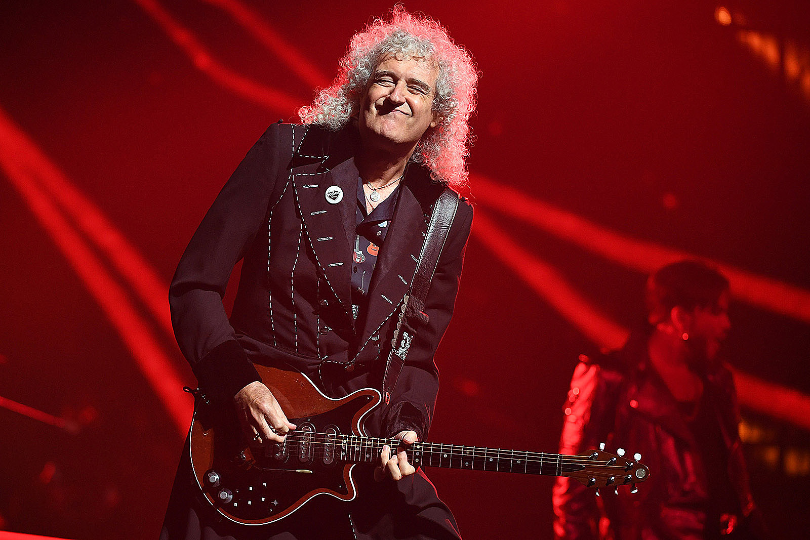 Brian May Details COVID-19 Recovery, Urges Fans to Get Vaccinated