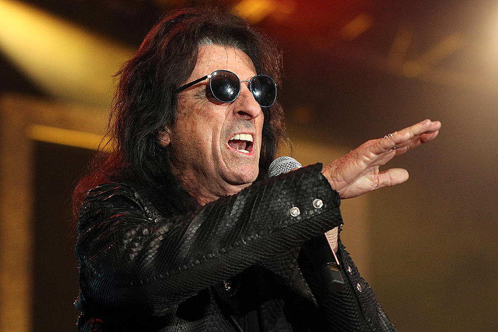 Alice Cooper Hopes All Big Bands Helped Crews Through COVID