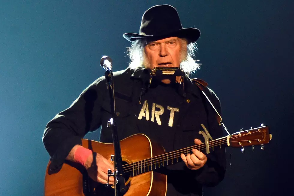 Neil Young Left Buffalo Springfield and CSNY for the Same Reason