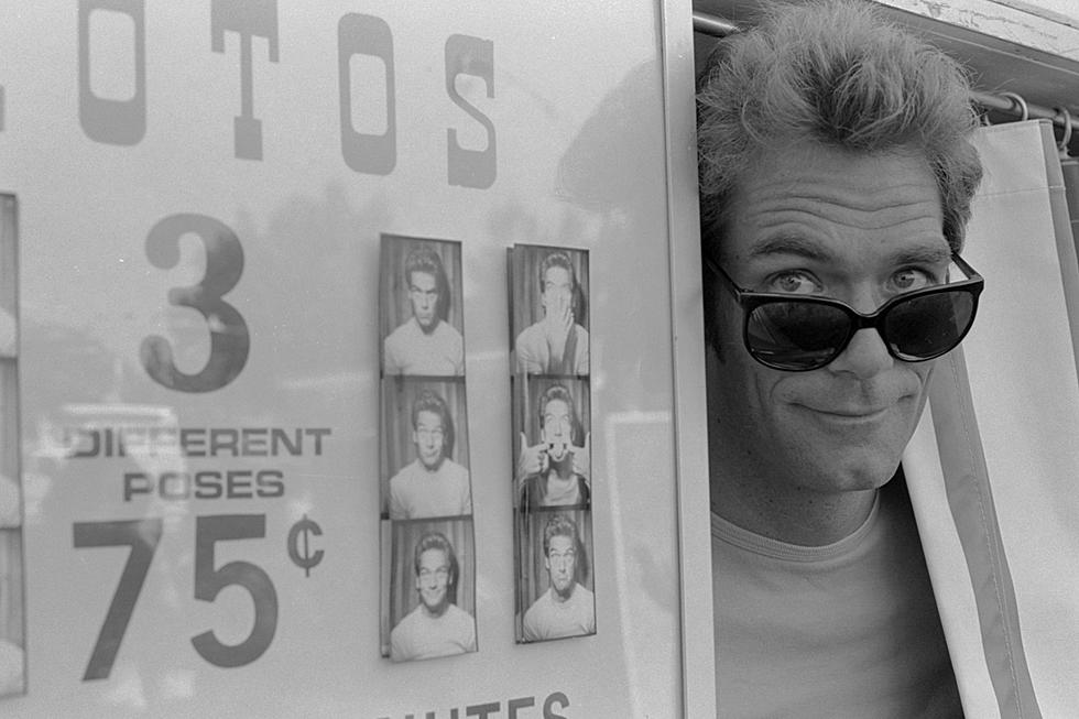 40 Years Ago: How Huey Lewis Found Success With ‘Picture This&#8217;