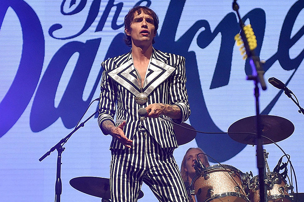 Justin Hawkins Wishes the Darkness Didn&#8217;t Write Christmas Song