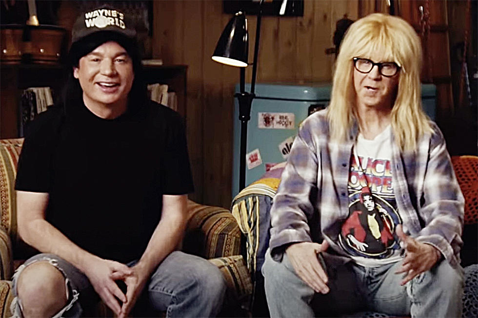 ‘Wayne’s World’ Stars Mike Myers, Dana Carvey Are Friends Again