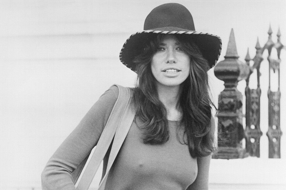 Did Bloody Marys Delay Carly Simon’s Rock Hall of Fame Induction?