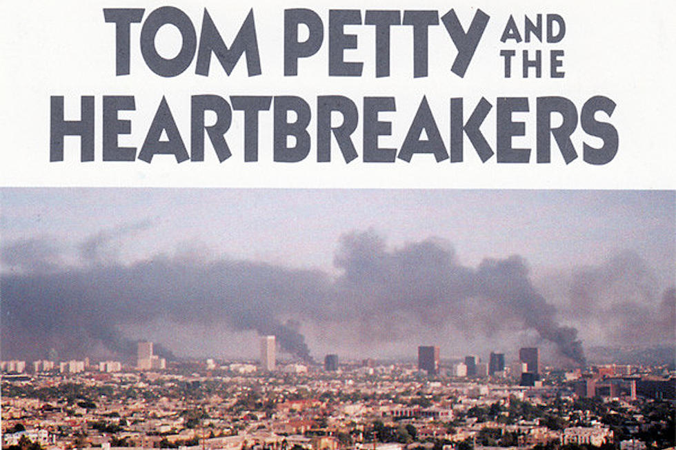 30 Years Ago: Tom Petty Calls for &#8216;Peace in L.A&#8217; Amid Rioting