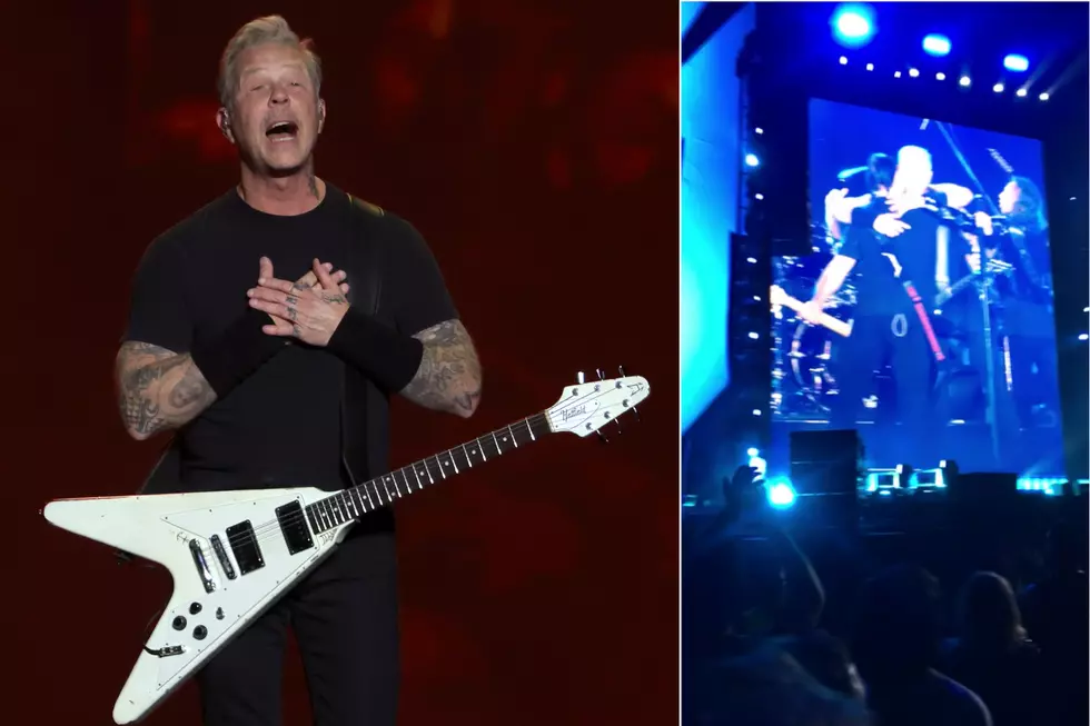 James Hetfield’s Heartfelt Revelation Prompts Metallica Group Hug