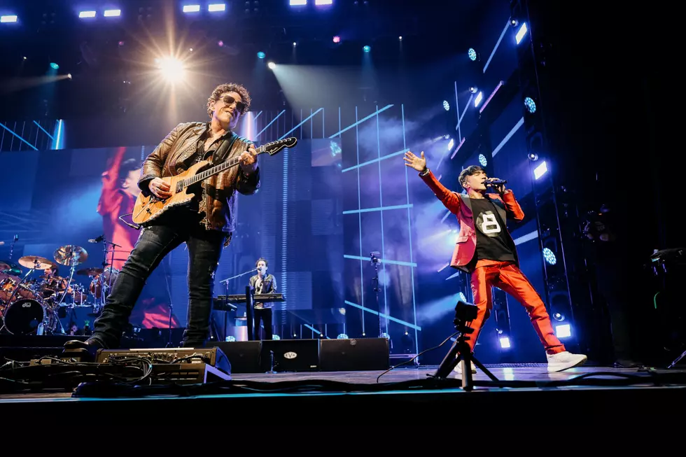 How Journey’s Arnel Pineda Fixed His Vocal Woes