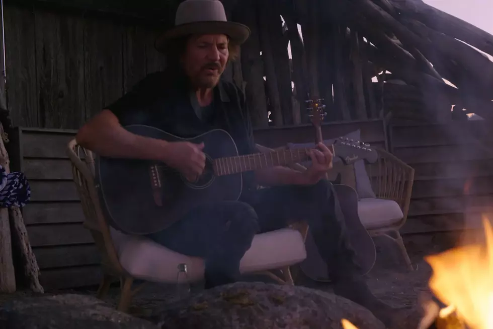 Watch Eddie Vedder Cover Joe Strummer&#8217;s &#8216;Long Shadow&#8217;