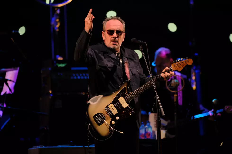 Elvis Costello Reconvenes With Old Friends at NYC Concert: Review