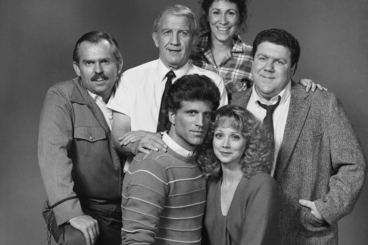 40 Years Ago: 'Cheers' Debuts With a Perfect Pilot Episode