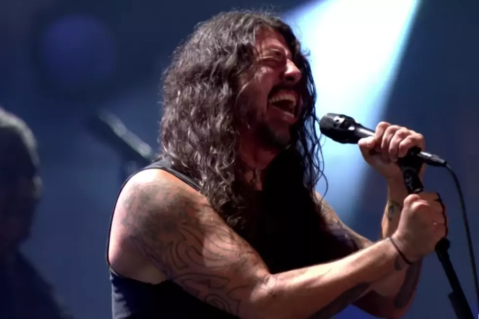 Foo Fighters Deliver Emotional Set at Taylor Hawkins Concert