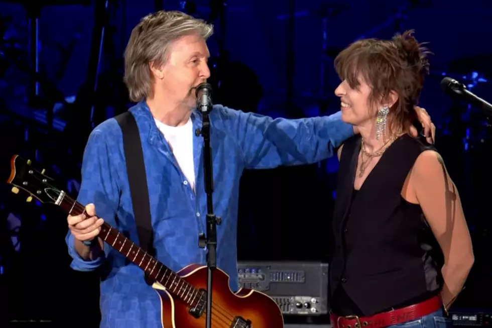 McCartney, Hynde Join Foo Fighters at Hawkins Tribute Concert