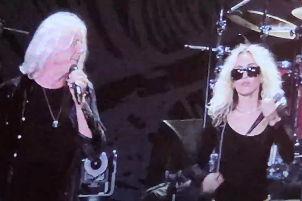 Watch Def Leppard Perform With Foo Fighters and Miley Cyrus
