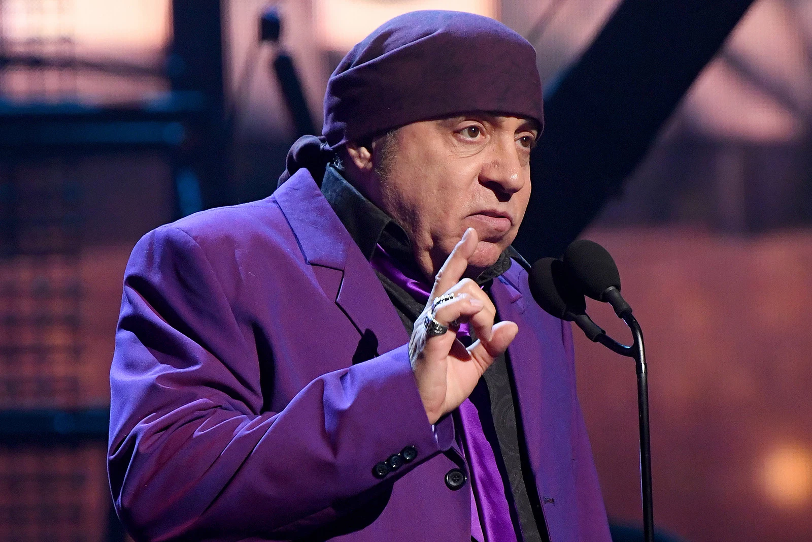 When One of Steven Van Zandts Heroes Pulled a Gun on image