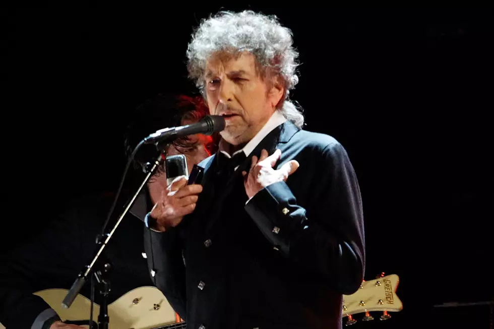 Here&#8217;s How You Know When to Leave Bob Dylan Alone