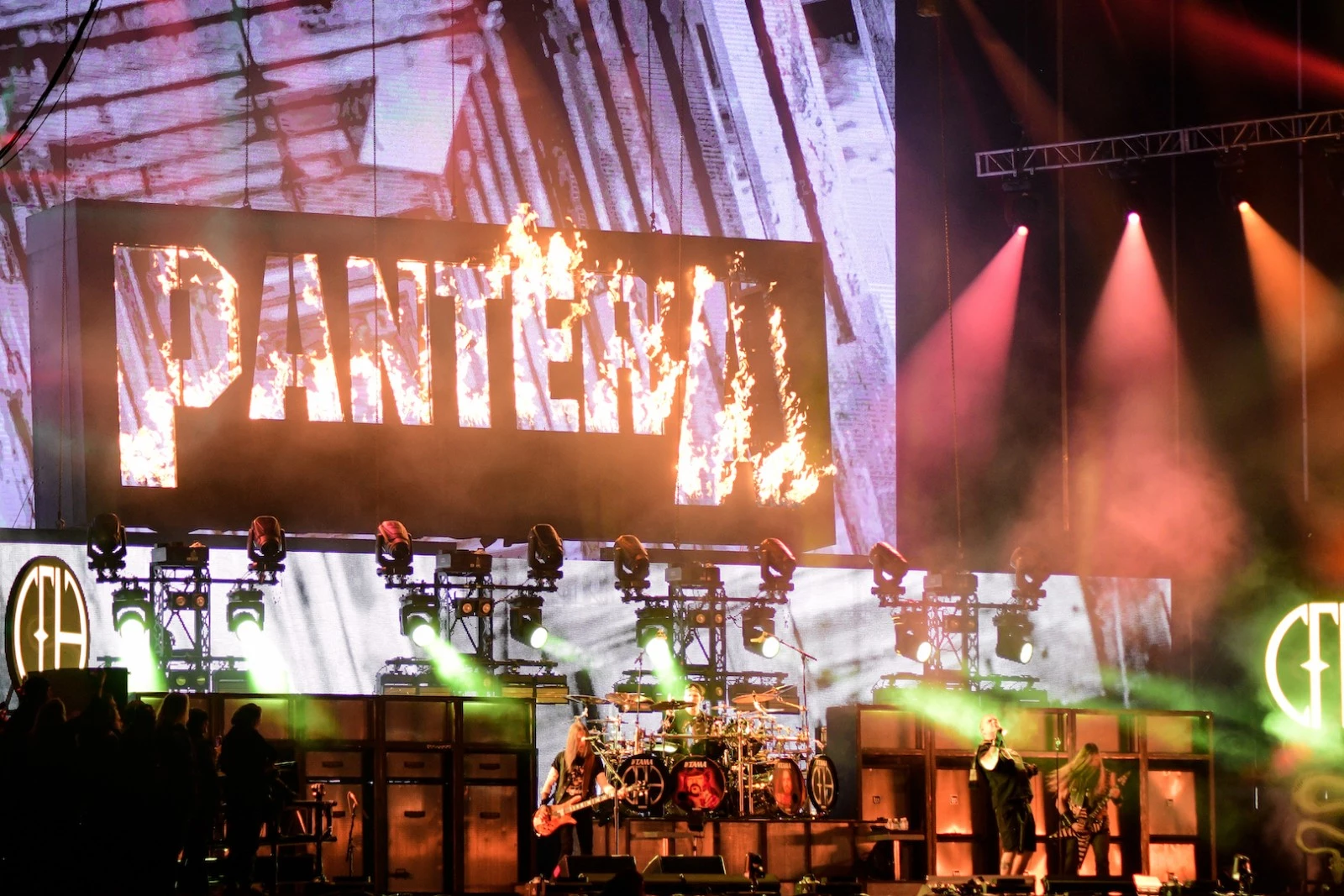 Pantera Announces 2023 Tour With Lamb of God