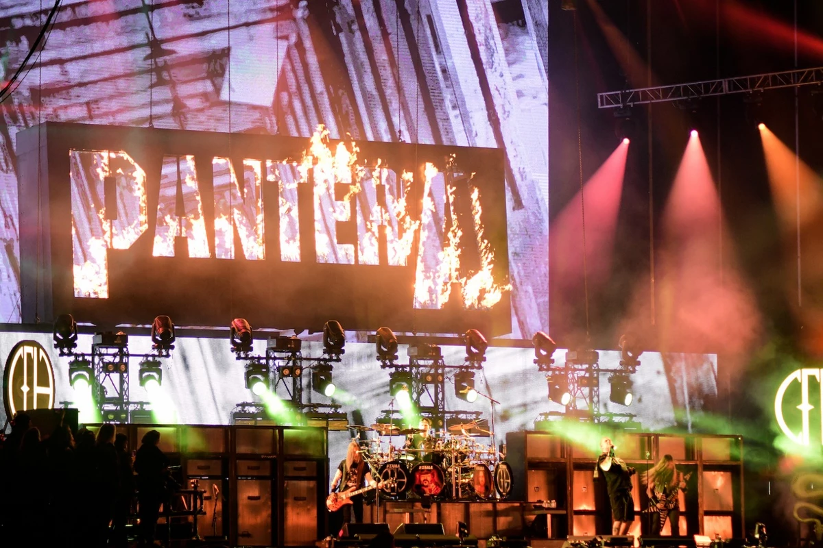 Pantera Plays First Reunion Show Set List, Videos