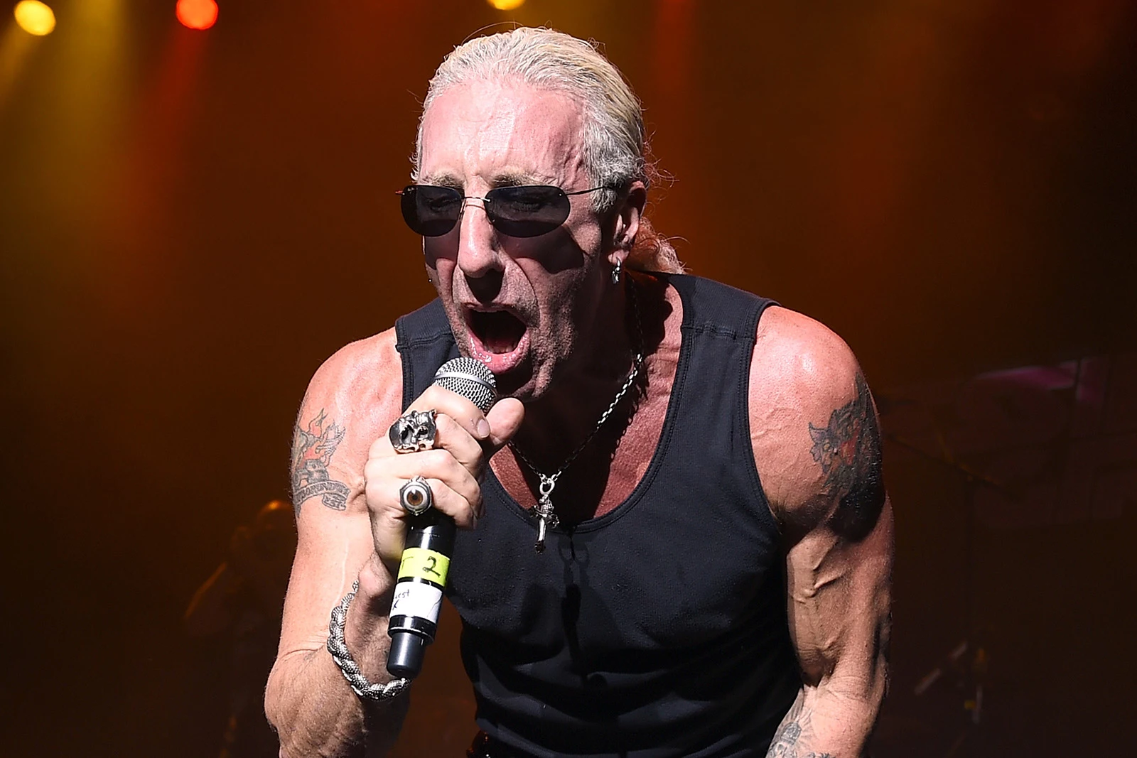 How Dee Snider Learned Difference Between Singing and Performing