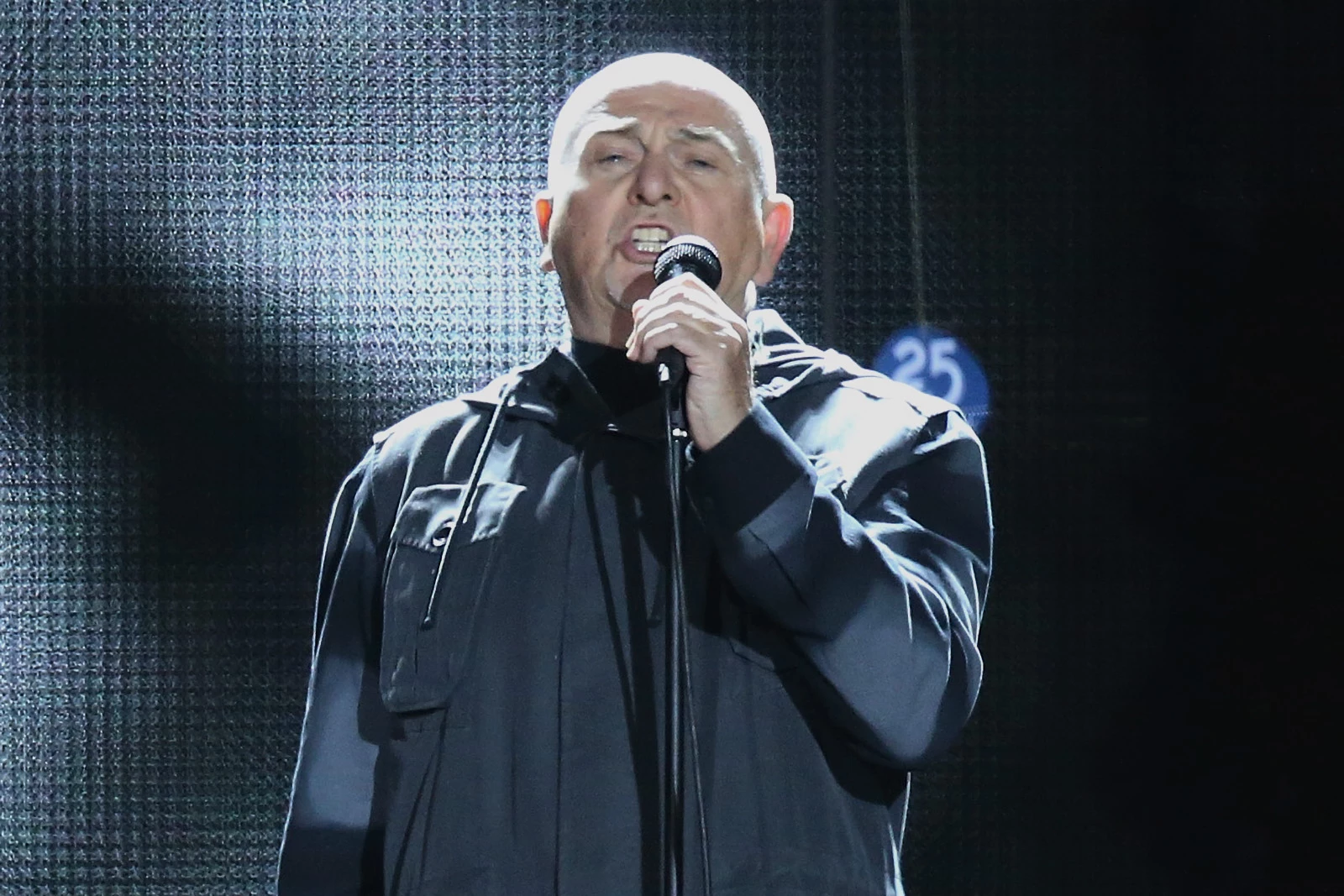 Peter Gabriel Details Remix Release Plans for ‘i/o’ Songs