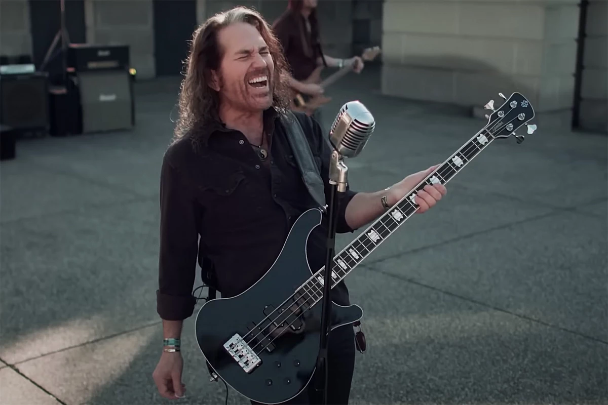 Chip Winger Watch Winger's Video for Power Ballad 'It All Comes Back Around'