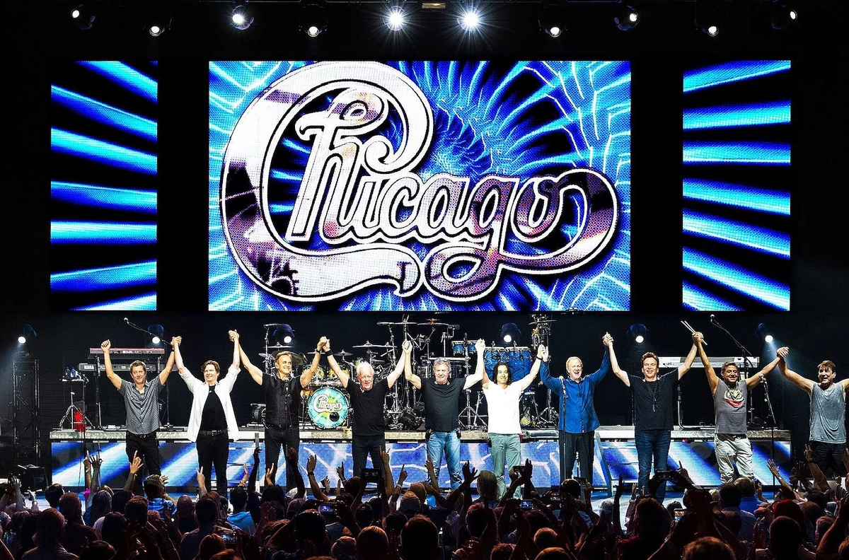 Best Clubs For Pop Music In Chicago - CBS Chicago