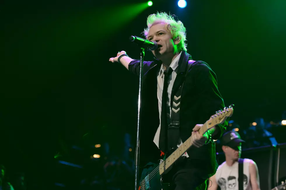 Pop-Punk Veterans Sum 41 Announce Breakup