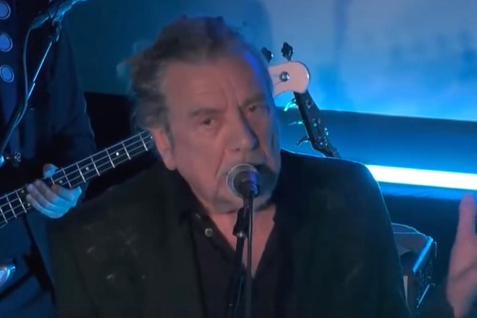 Watch Robert Plant Perform Rare Rendition of 'Stairway to Heaven'