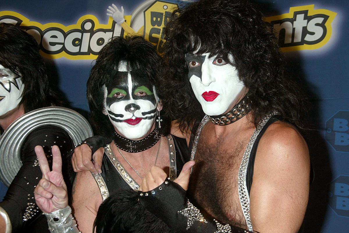 20 Years Ago: Peter Criss Leaves Kiss for the Last Time
