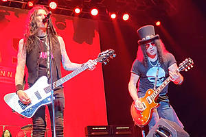 Slash Performs ‘Use Your Illusion’ Deep Cut for the First Time