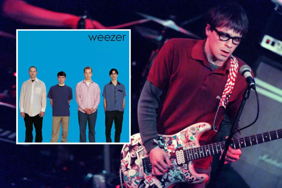 How a Trip to the Grocery Store Helped Weezer Make the Blue Album