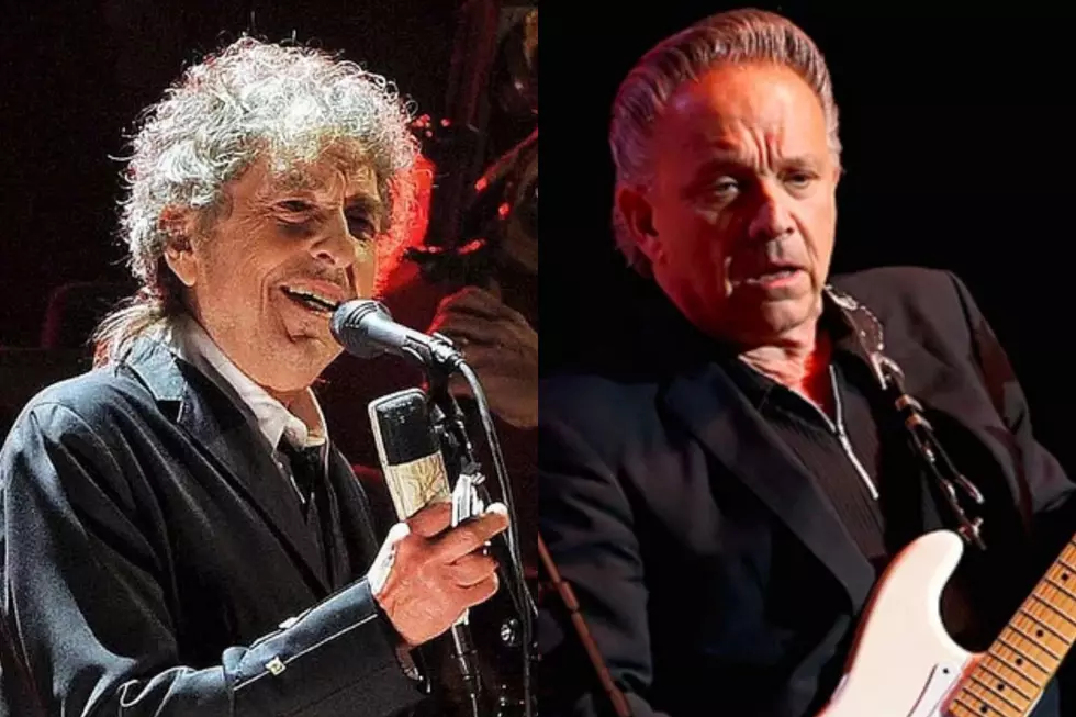 Listen to Bob Dylan Perform With Jimmie Vaughan at Tour Closer