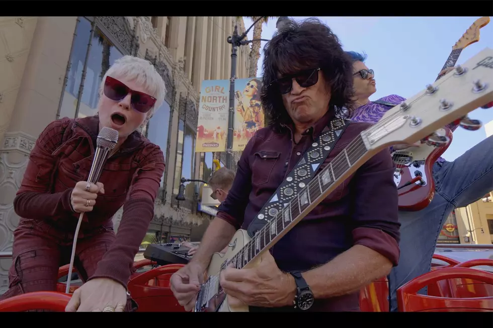 Watch Kiss’ Tommy Thayer Perform on the Wild Things’ New Song