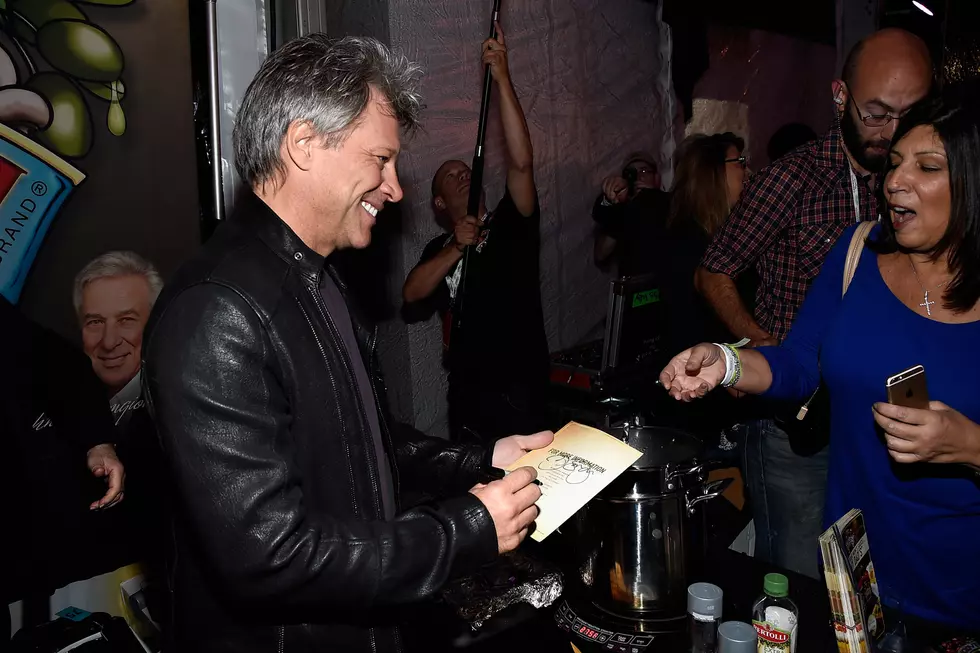 New Bon Jovi Albums Carrying Fake Autographs, Fans Claim
