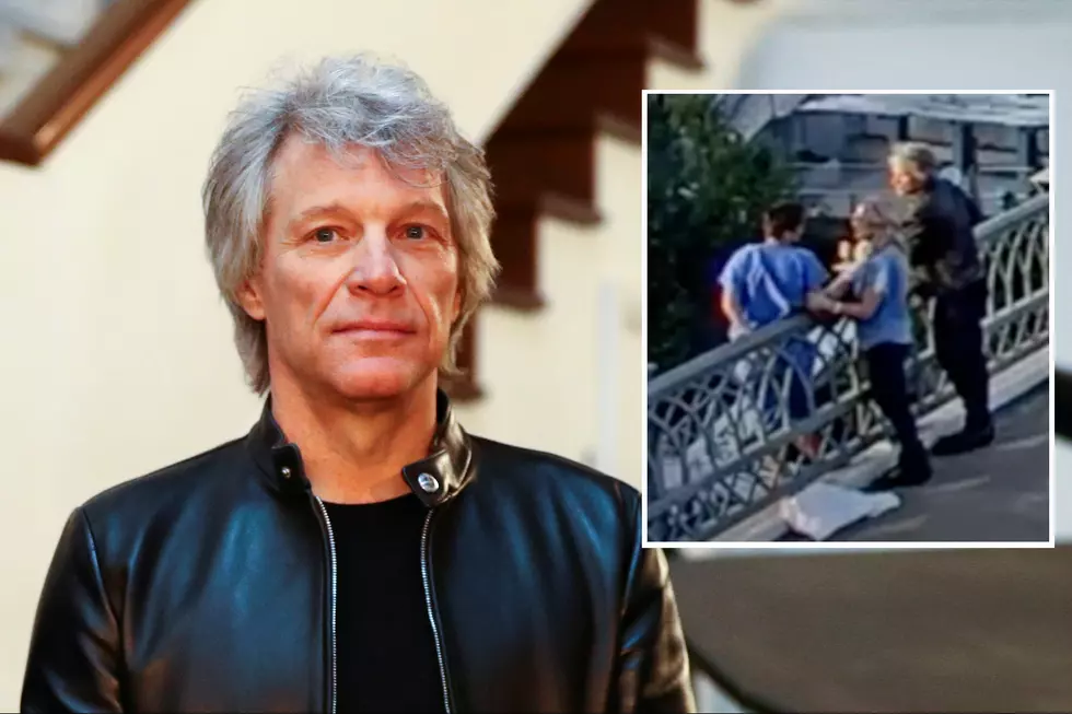 Jon Bon Jovi Keeps Suicidal Woman From Jumping off Bridge