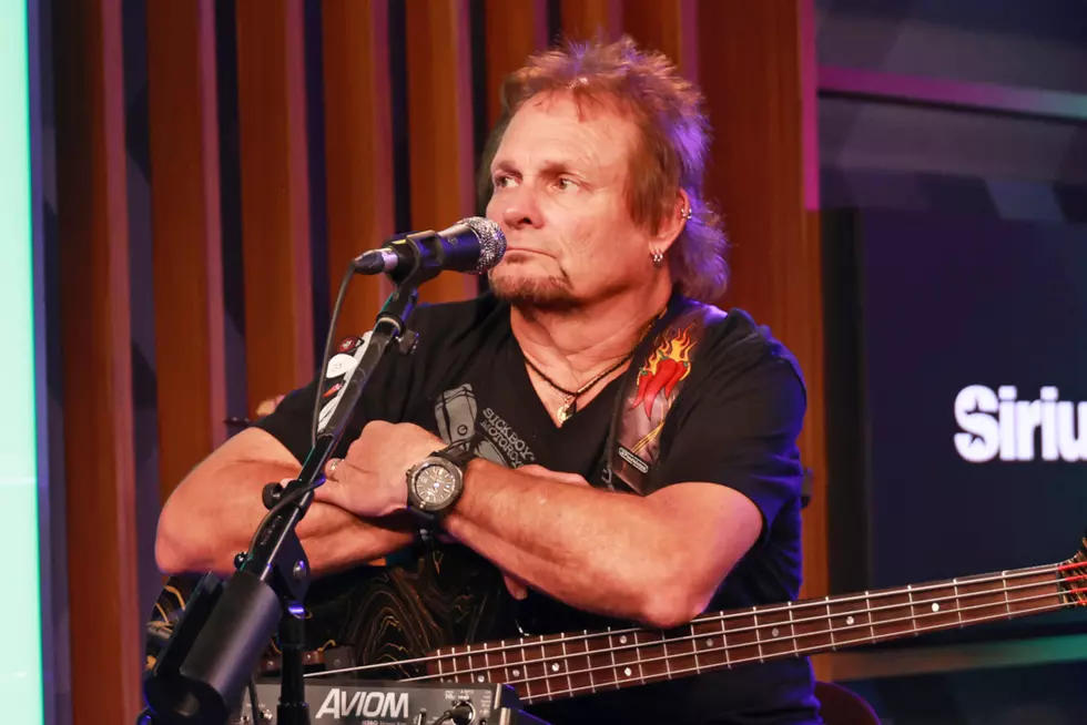 Michael Anthony Surprised to Be Last Touring ‘Original’ Van Halen Member