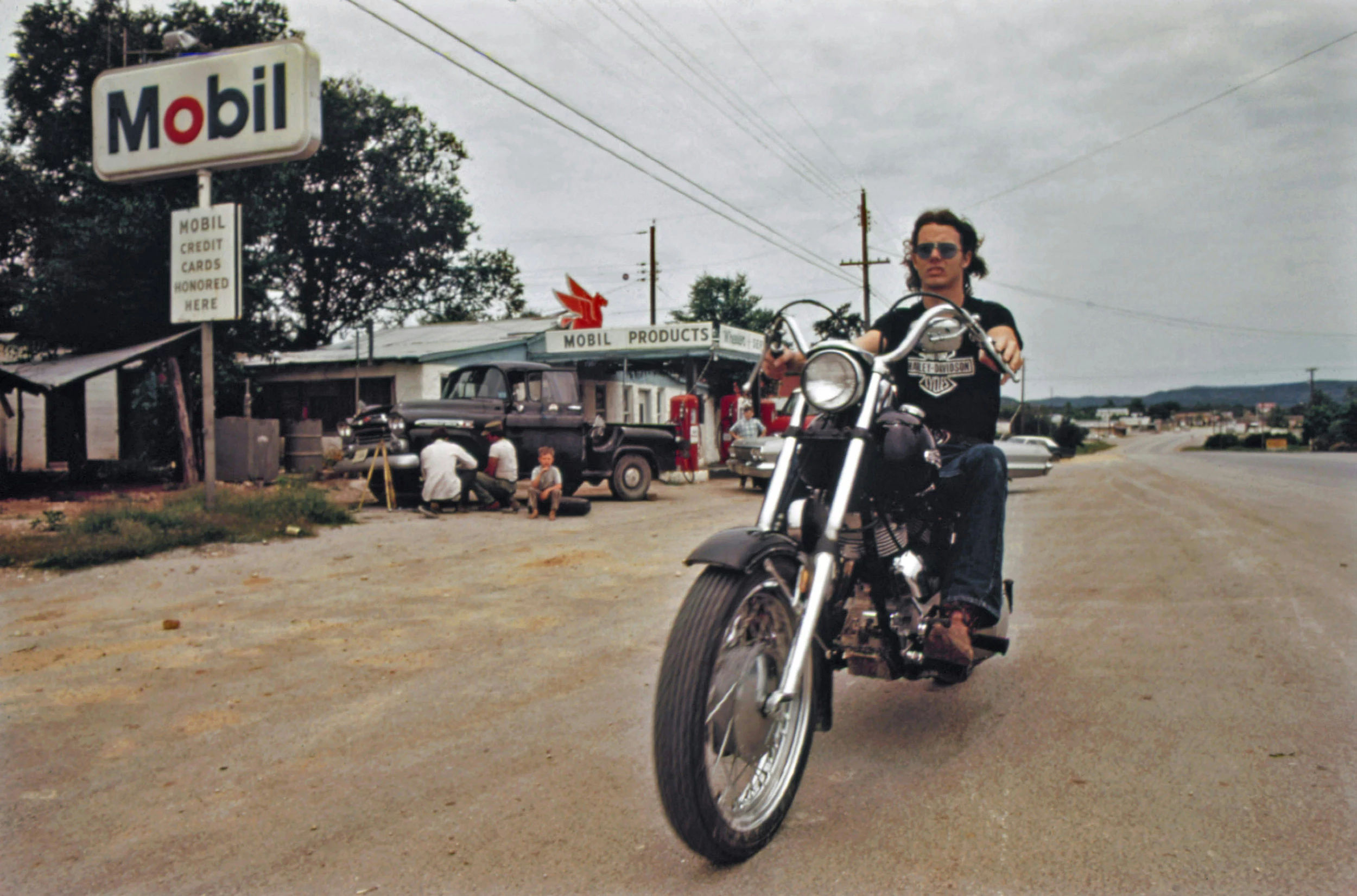 PHOTOS: Life in Small-Town America During the ’70s