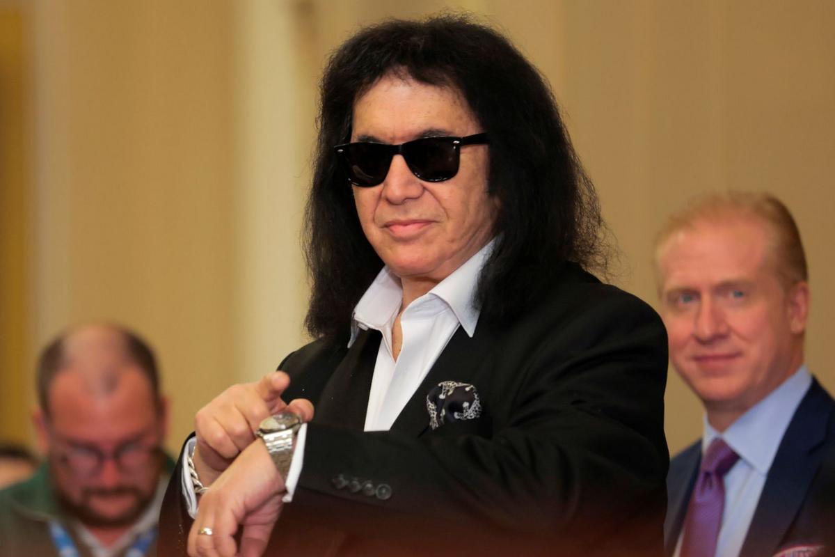 Gene Simmons Thinks Radio Treats Artists Worse Than Slaves — Heres Why Gene Simmons Thinks Radio Treats Artists Worse Than Slaves — Heres Why