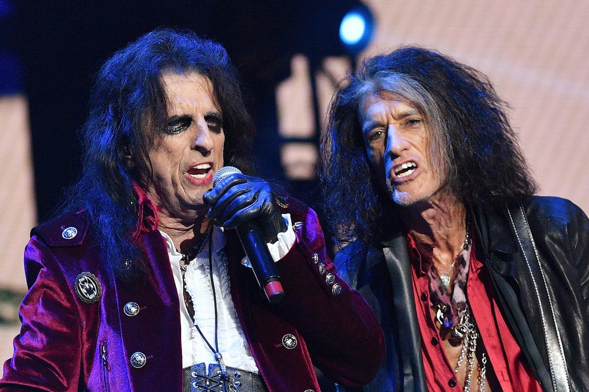 Hollywood Vampires Announce Summer 2026 Tour Dates