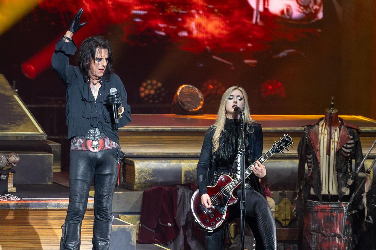 Watch Alice Cooper Cover Nirvana at 2026 Tour Kickoff Watch Alice Cooper Cover Nirvana at 2026 Tour Kickoff