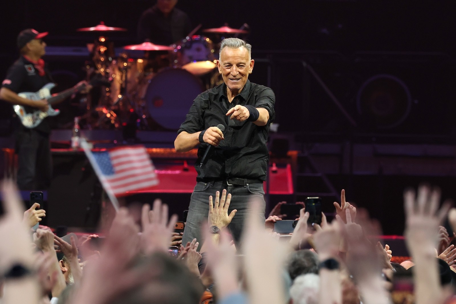 Bruce Springsteen Blasts Trump at Tour Launch in Minneapolis