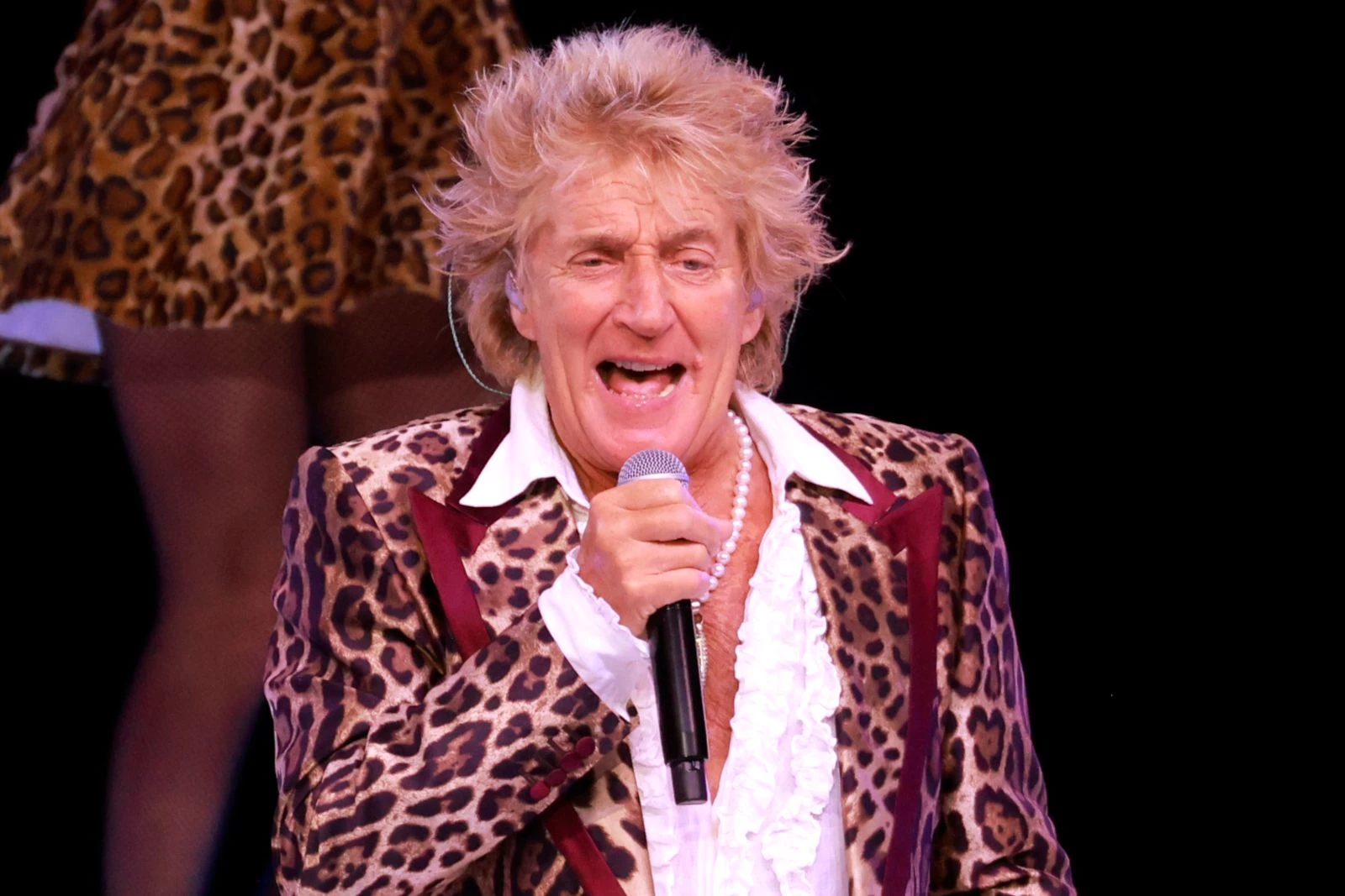 Rod Stewart Cancels Vegas Residency Gigs Hours Before Showtime