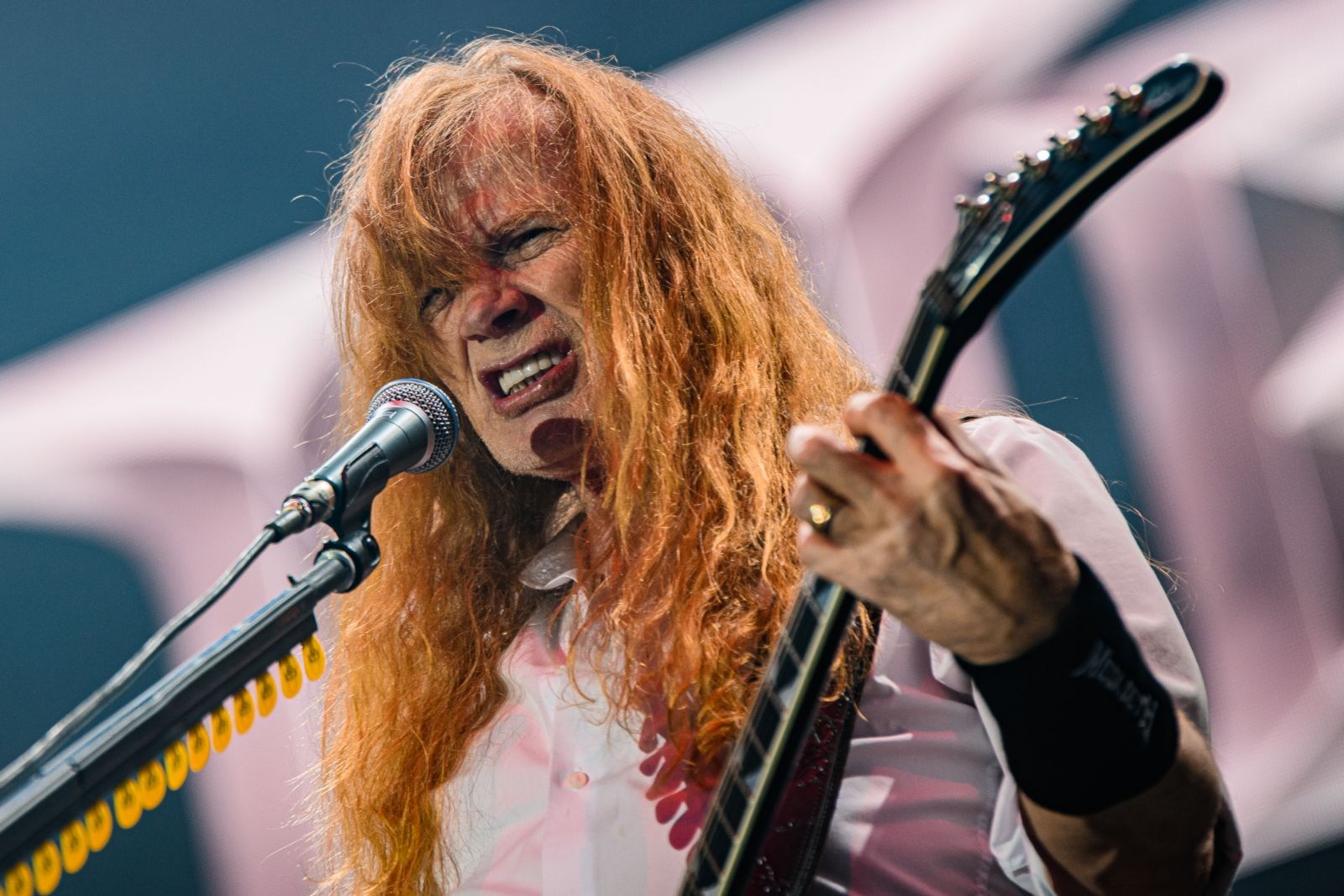 Watch Dave Mustaine Cuss Out Journalist During Megadeth Show