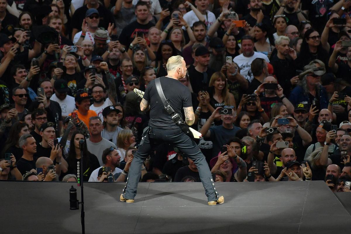 Metallica Plays a Tribute to Ozzy One Year After His Final Show