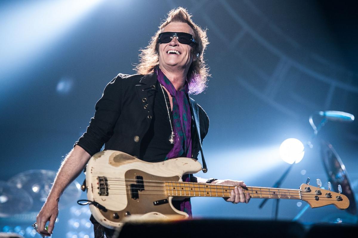 Glenn Hughes to Undergo Heart Surgery and Retire From Performing Glenn Hughes to Undergo Heart Surgery and Retire From Performing