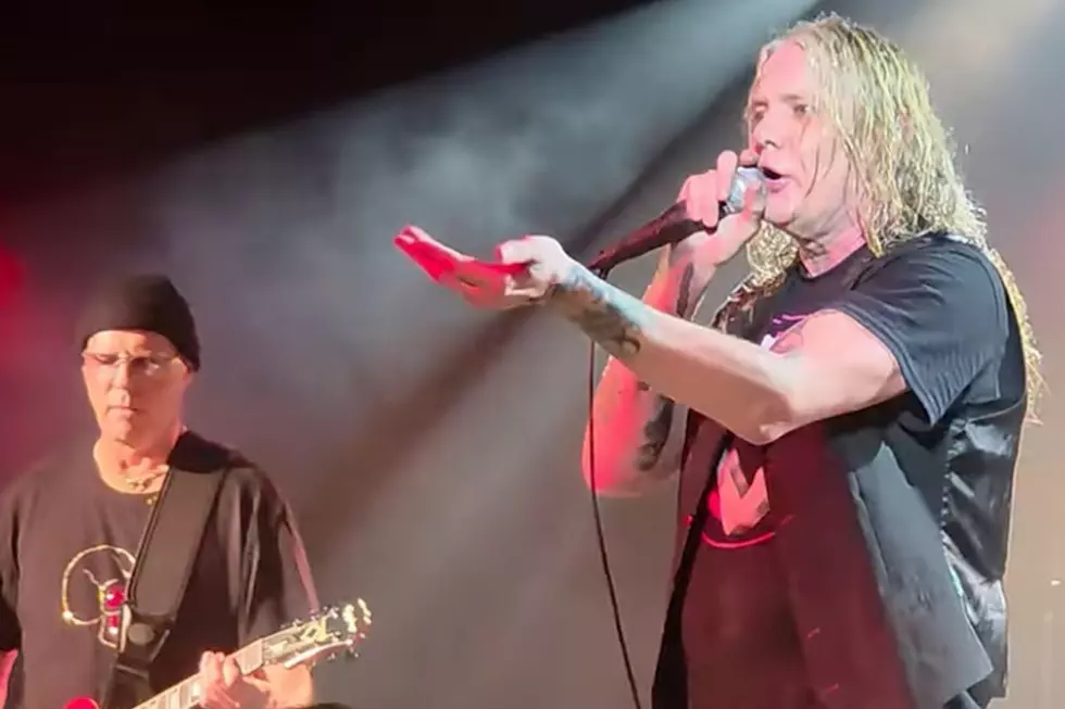 Twisted Sister Plays First Show With Sebastian Bach: Set List, Video