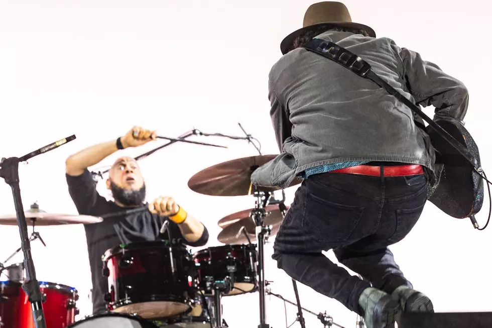 Did Paul McCartney’s Longtime Drummer Just Join Pearl Jam?