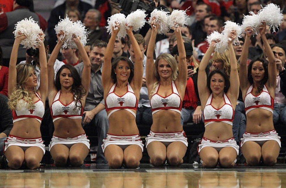 16 Celebs Who Were Cheerleaders!