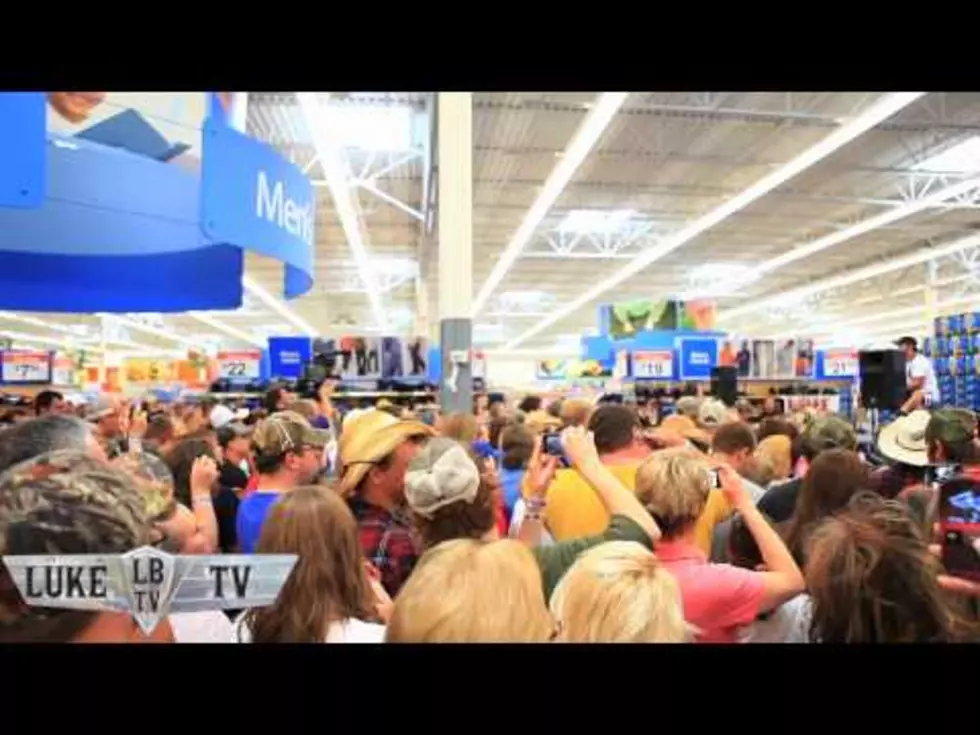 Luke Bryan Plays Wal-Mart on Beer Stage [Video]